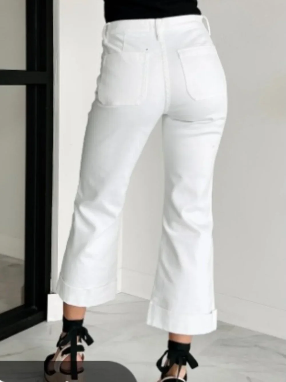 Elizabeth & James Size 6 Crop Flare Jeans in White Denim High Rise 23